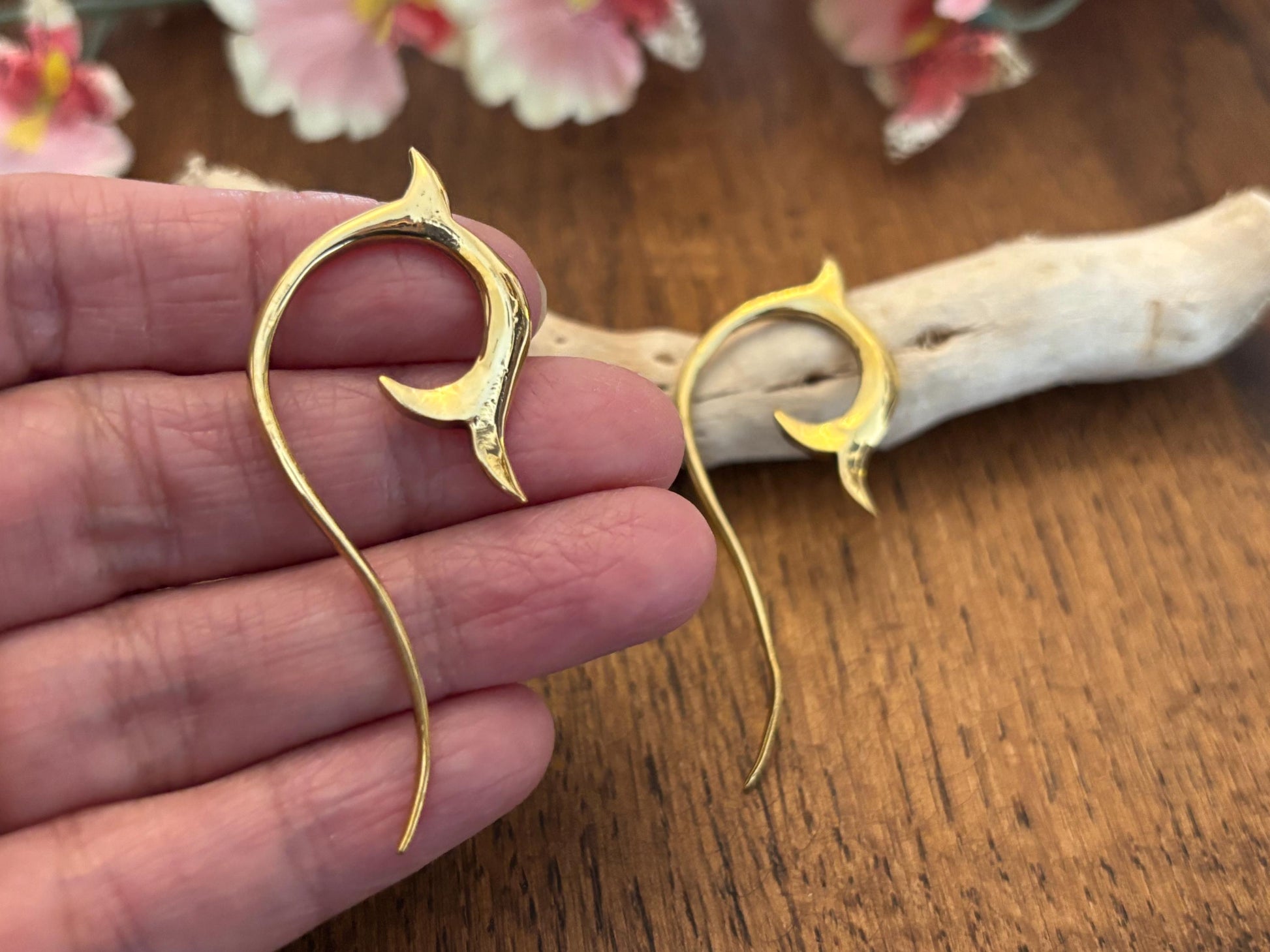 Aqua Curve Earrings - Minimal Brass Fishtail Design – Ocean-Inspired Boho Jewellery..