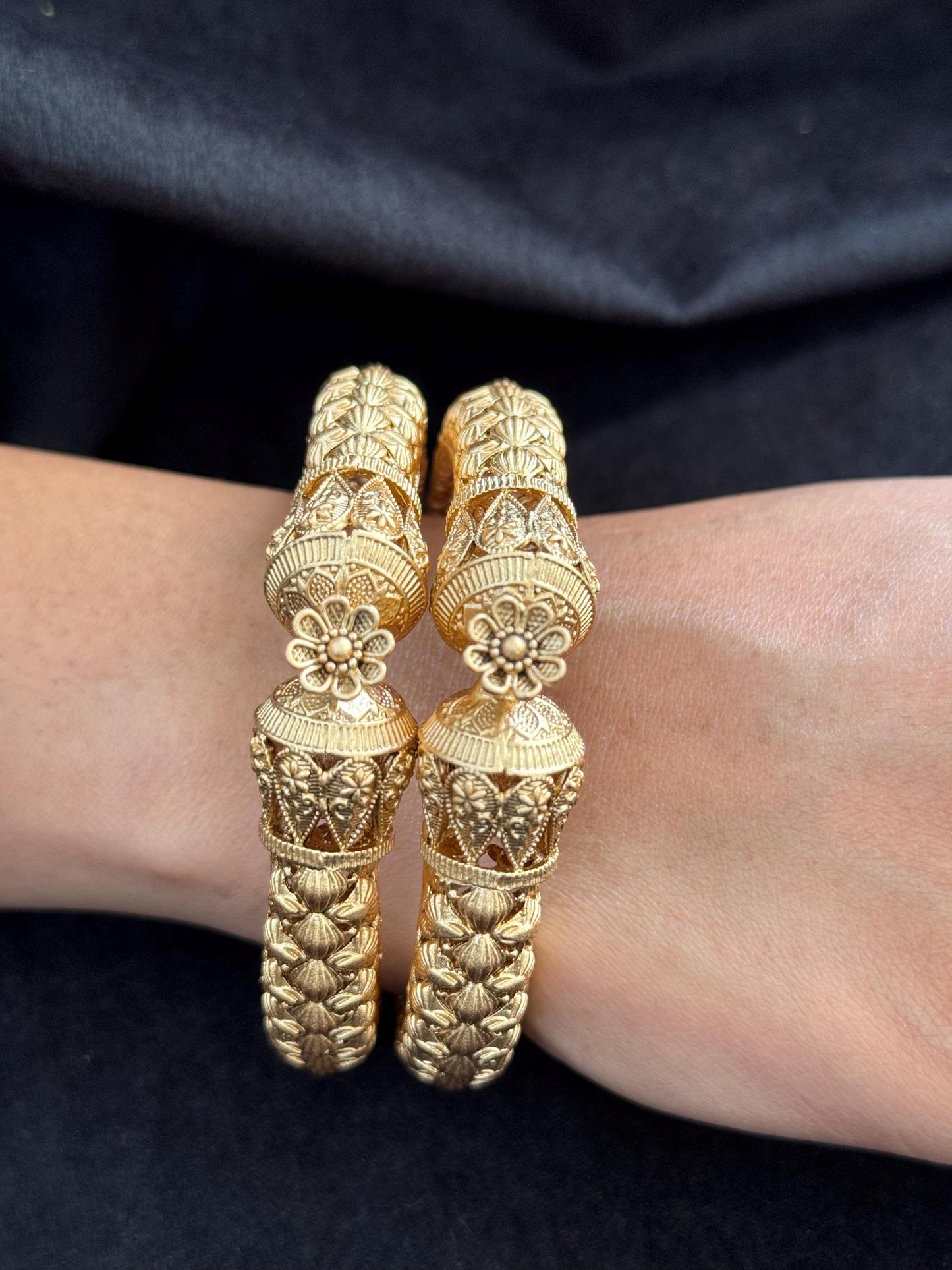 Temple Dome Kada with Floral Top - Openable gold polished matt finish kada.