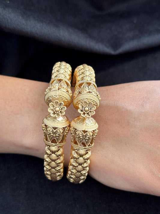 Temple Dome Kada with Floral Top - Openable gold polished matt finish kada.