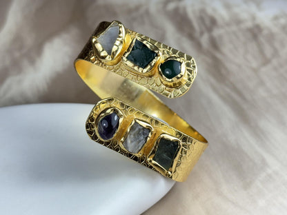 18K gold-plated Adjustable brass Bracelet.