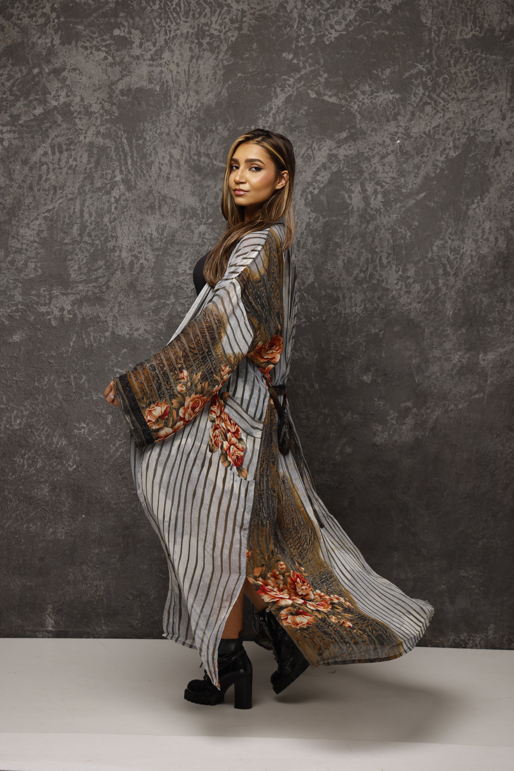 Saree Kimonos – Where Heritage Meets Modern Elegance..