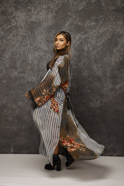 Saree Kimonos – Where Heritage Meets Modern Elegance..