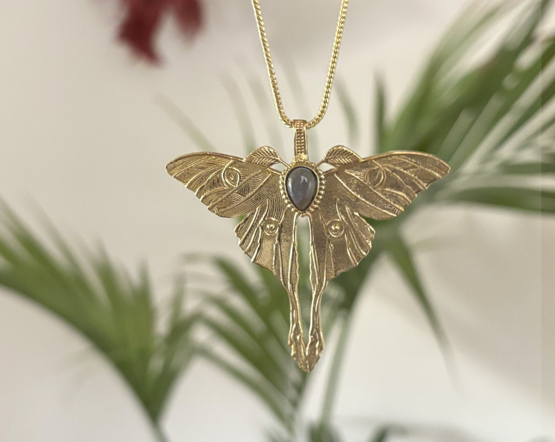 Gold/Sliver Luna Moth Necklace with Labradorite/Moonstone – Nature-Inspired Boho Statement Pendant..