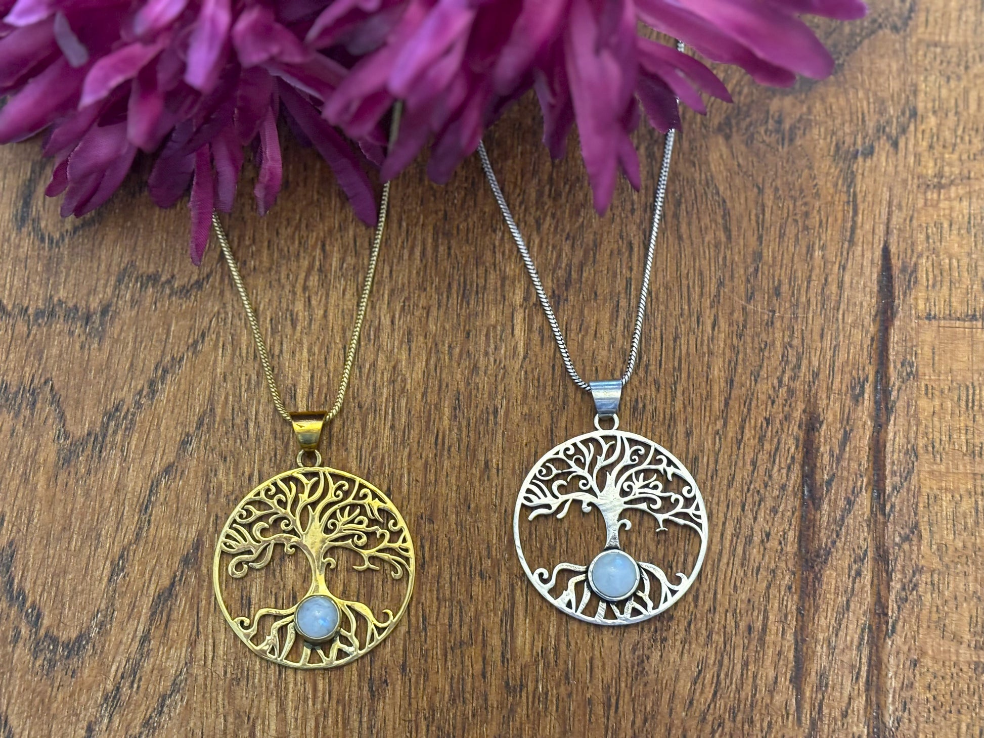 Gold/Sliver Tree of Life Gemstone Pendant..