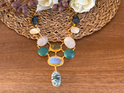Bold Multi-Stone Necklace in 18K Gold-Plated Brass.